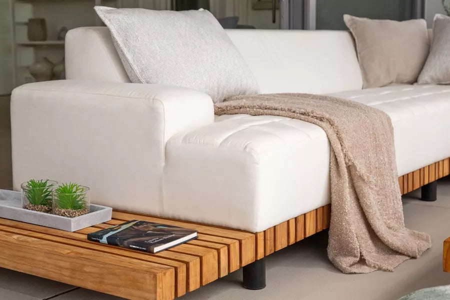OUTFLEXX Icon Ecklounge, natte/natur, Alu/Teak/Sunbrella, 4-5 Personen, inkl. Loungetisch, Seitenablage aus Teak